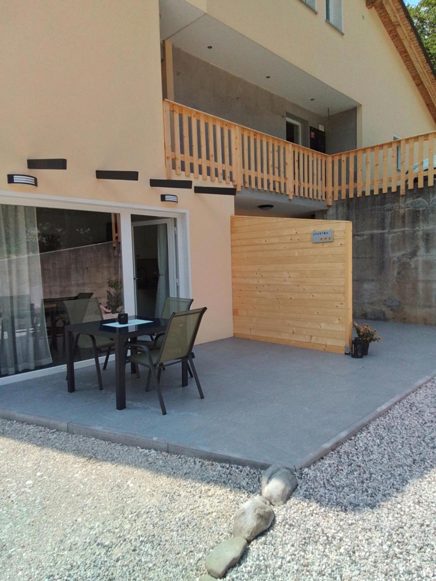 Hisa Za Gradom Apartment Kobarid Exterior foto